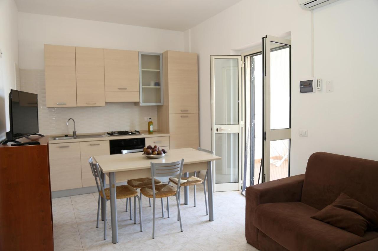 Annaluce Apartments В'єсте Екстер'єр фото